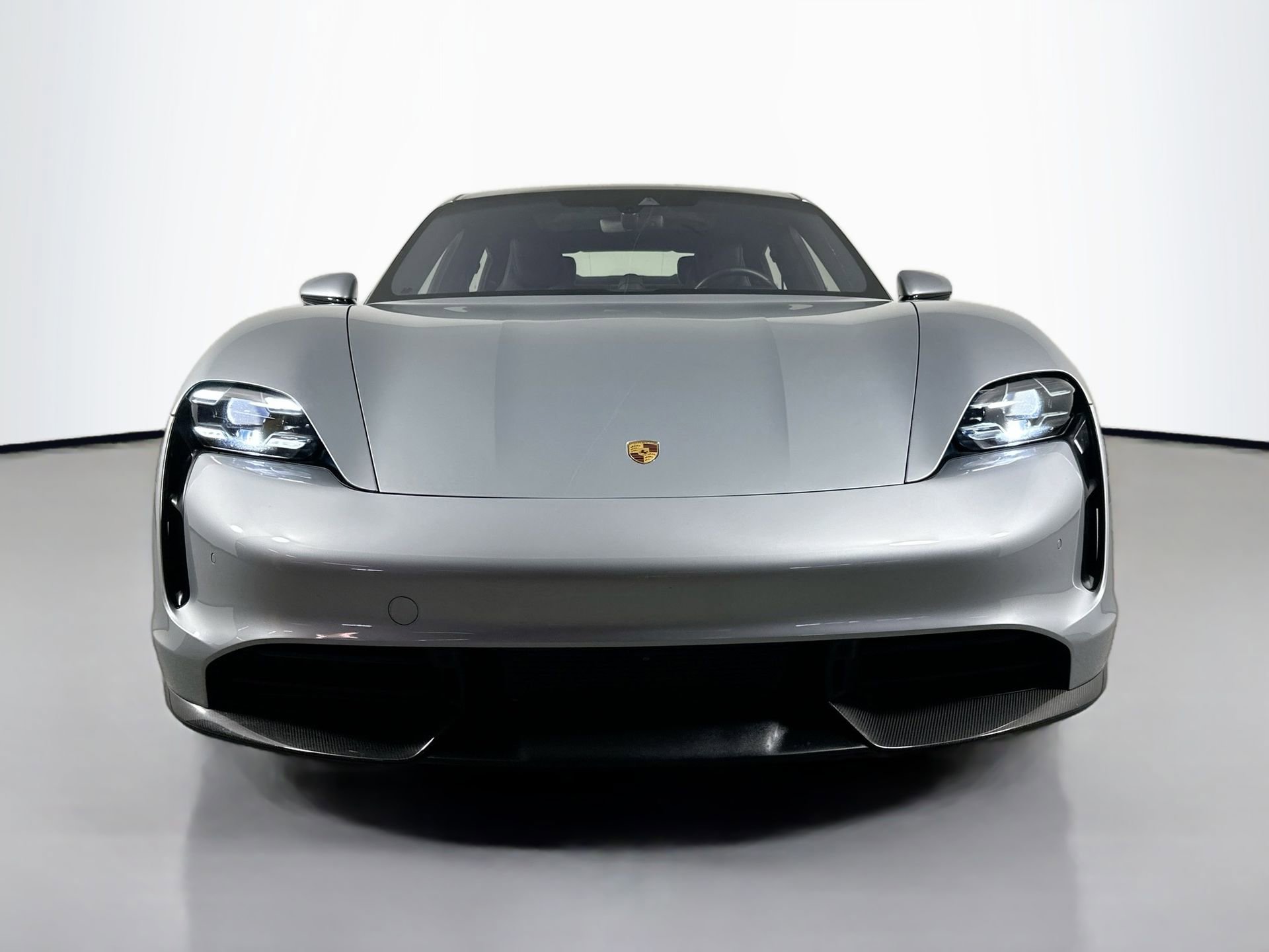 Certified 2020 Porsche Taycan Turbo S image 10