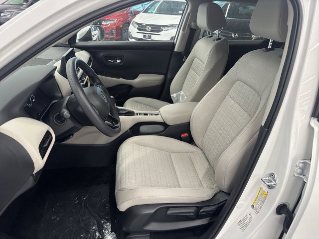 New 2027 Honda HR-V LX image 18
