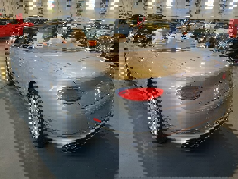 Used 2020 Bentley Continental GT image 3