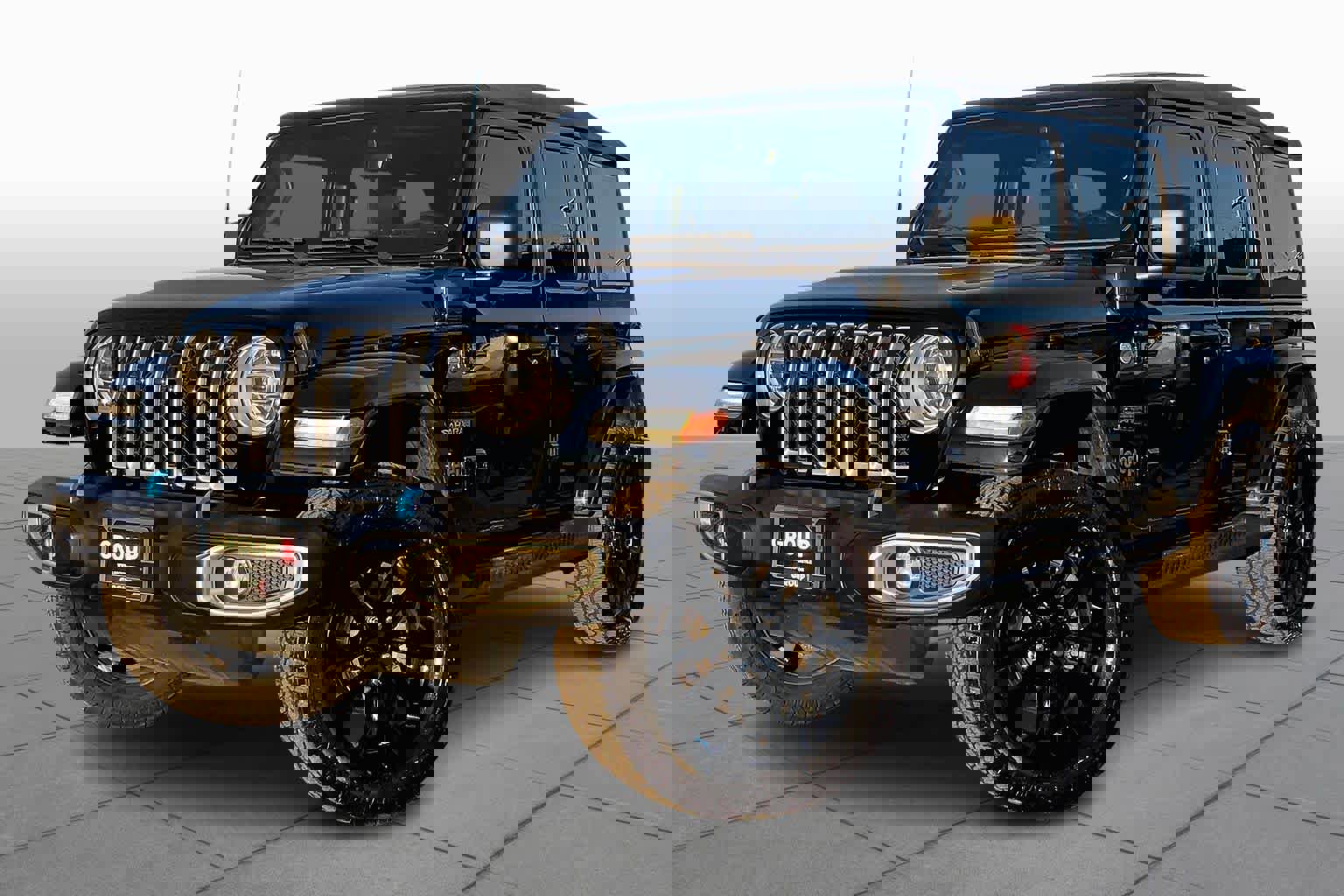 Used 2022 Jeep Wrangler Unlimited Sahara w/ Cold Weather Group image 2