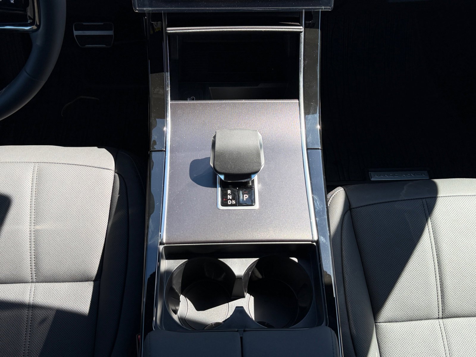 New 2026 Land Rover Range Rover Evoque Dynamic SE image 15