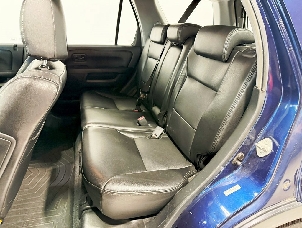 Used 2005 Honda CR-V LX image 21