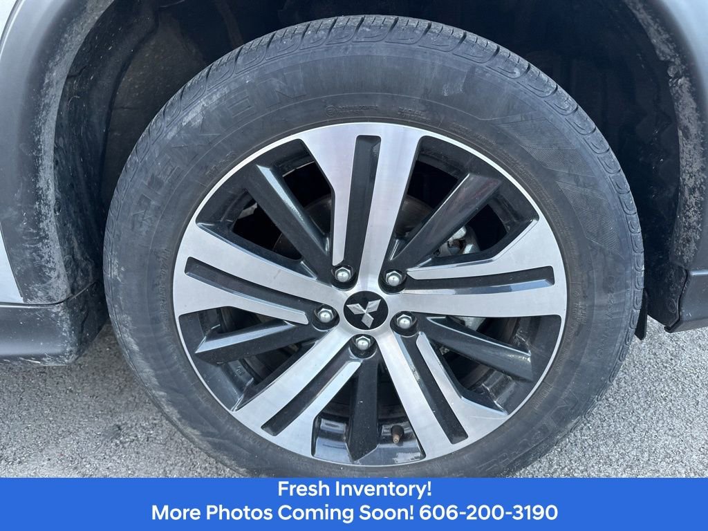 Used 2025 Mitsubishi Outlander Sport ES image 11