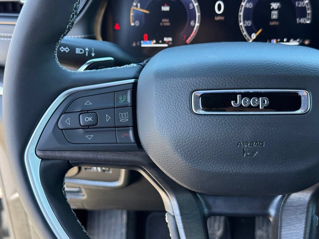 New 2026 Jeep Grand Cherokee Altitude AWD/4WD image 14
