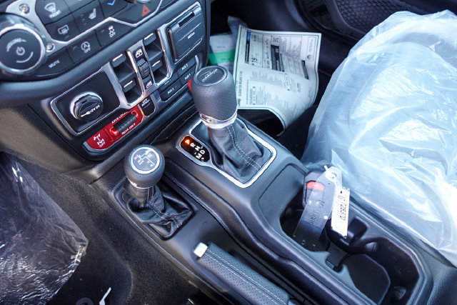 New 2026 Jeep Gladiator Mojave AWD/4WD image 21