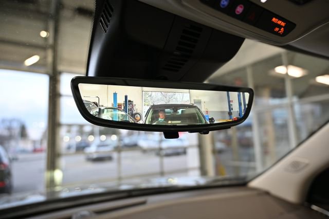 New 2026 GMC Acadia Denali w/ Super Cruise Package image 18