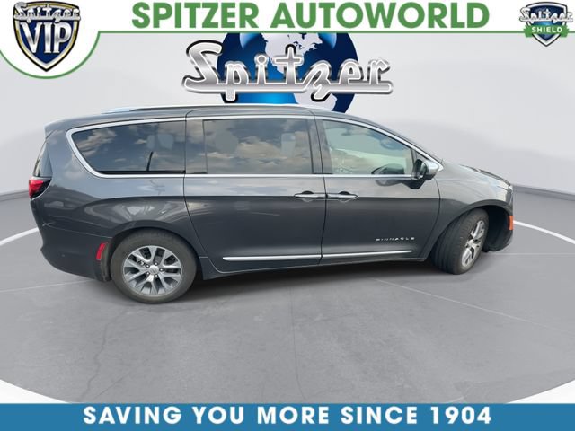 Used 2022 Chrysler Pacifica Pinnacle FWD image 10