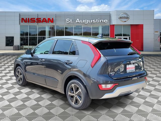 Used 2026 Kia Niro LX FWD image 4