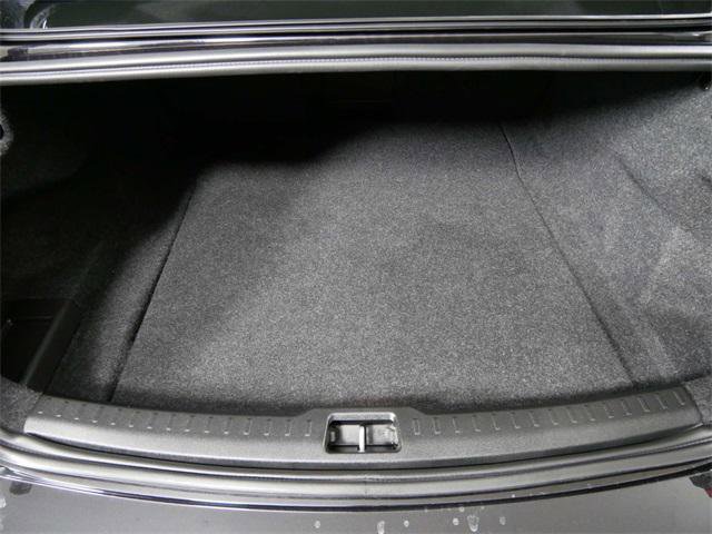 Used 2024 Volvo S60 B5 Plus image 12