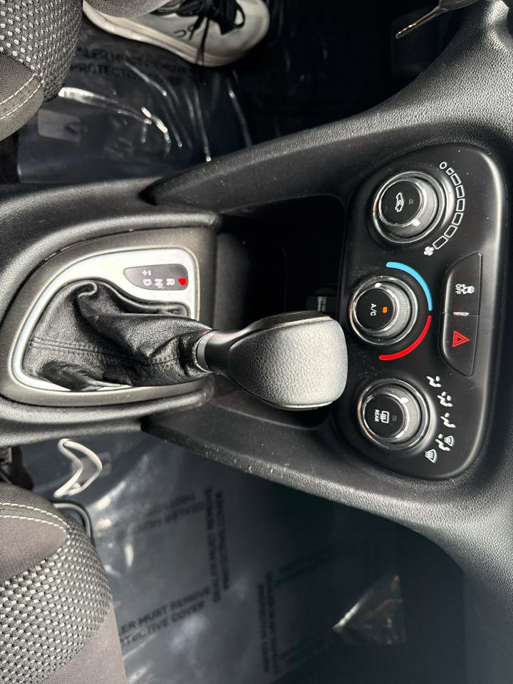 Used 2014 Dodge Dart SXT FWD image 20