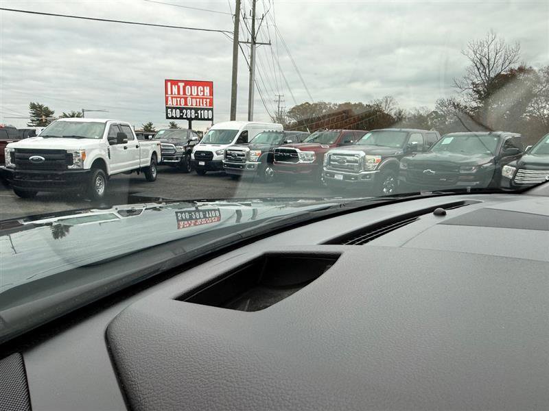 Used 2019 Chevrolet Suburban Premier image 47