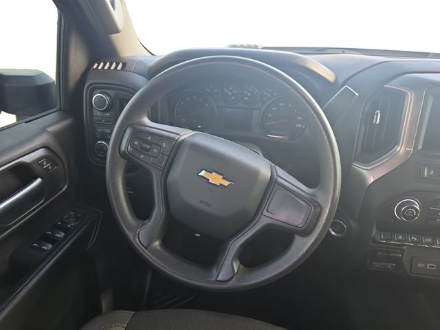 Used 2024 Chevrolet Silverado 2500 Custom w/ Custom Value Package image 12