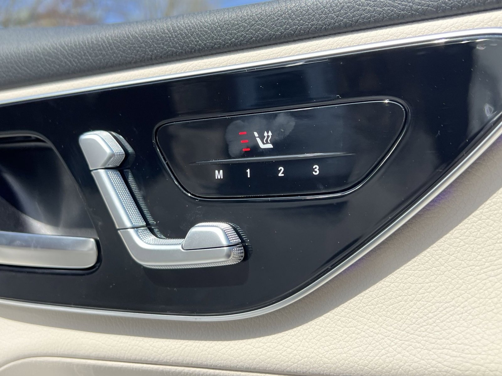 New 2026 Mercedes-Benz GLC 300 4MATIC image 33