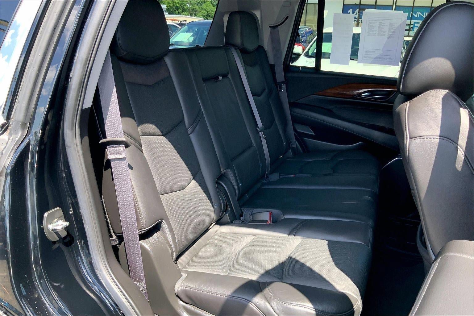 Used 2016 Cadillac Escalade Premium AWD/4WD image 21