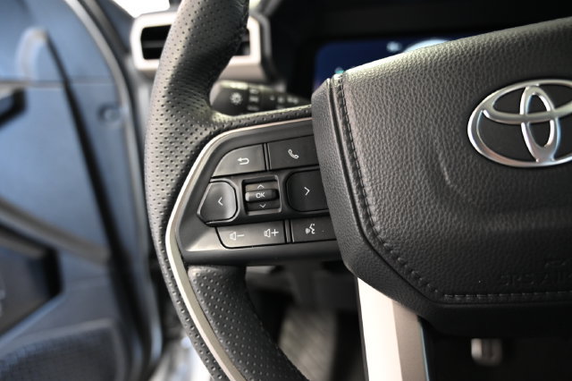 Used 2025 Toyota 4Runner TRD Sport Premium AWD/4WD image 24