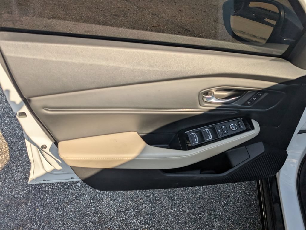 Used 2024 Honda Accord Touring image 15