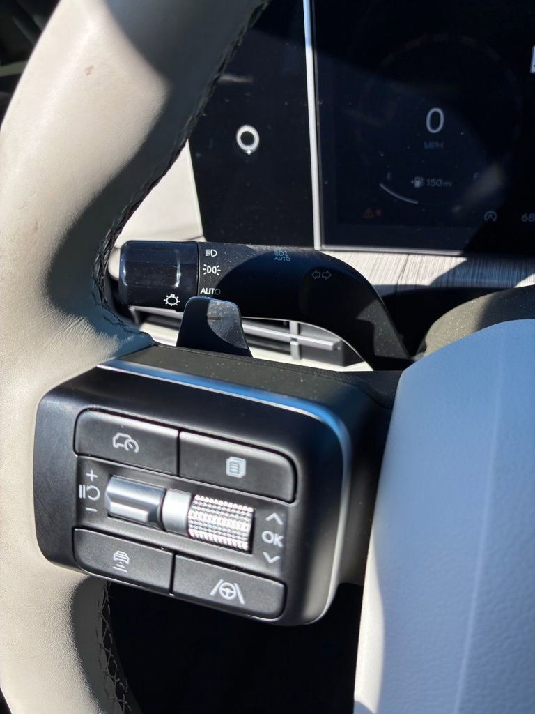 Used 2024 Hyundai Santa Fe Calligraphy AWD/4WD image 29