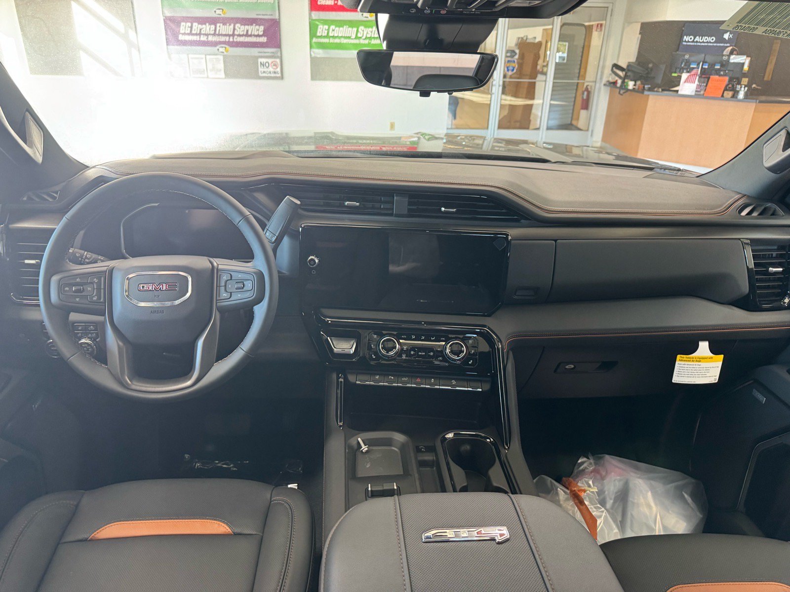 New 2026 GMC Sierra 2500 AT4 w/ AT4 Premium Plus Package AWD/4WD image 14