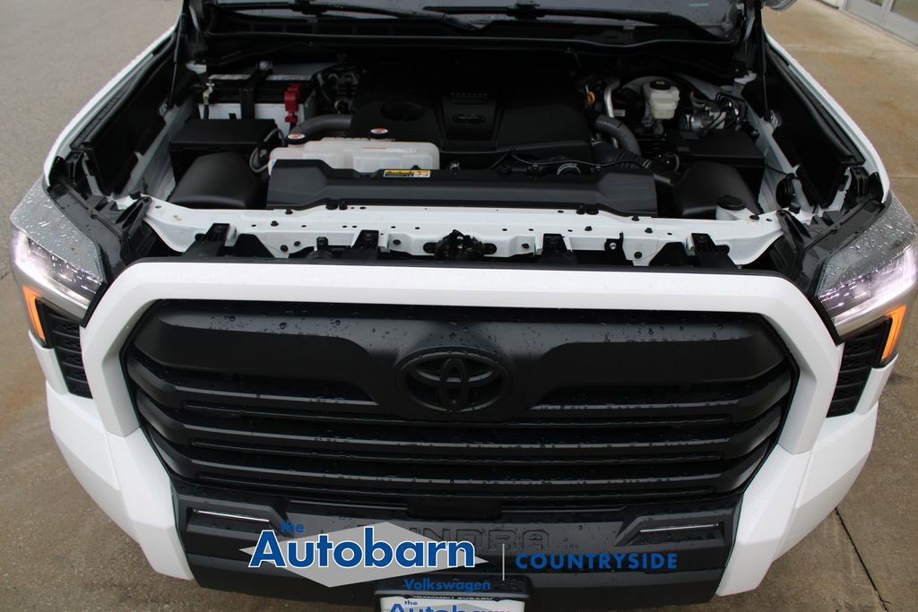 Used 2025 Toyota Tundra SR5 AWD/4WD image 28