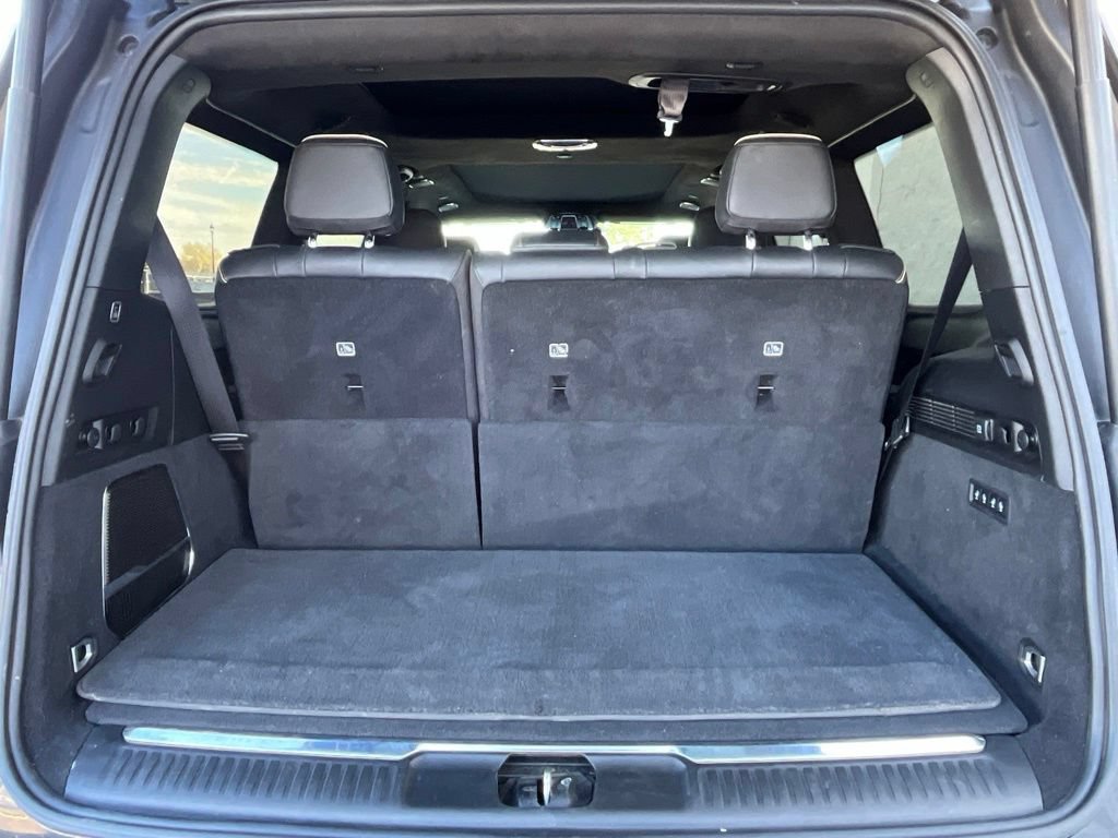 Certified 2022 Jeep Grand Wagoneer Series III w/ Rear Seat Video Group 1 AWD/4WD image 34