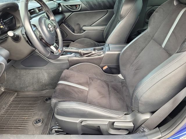 Used 2024 Toyota GR86 Premium image 17