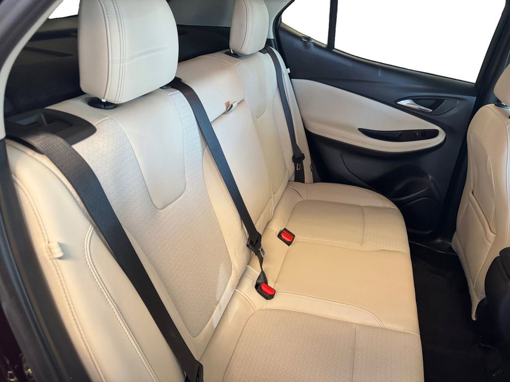Used 2020 Buick Encore GX Select image 18