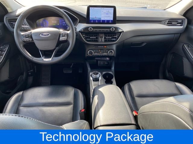 Used 2022 Ford Escape SEL w/ Technology Package image 4