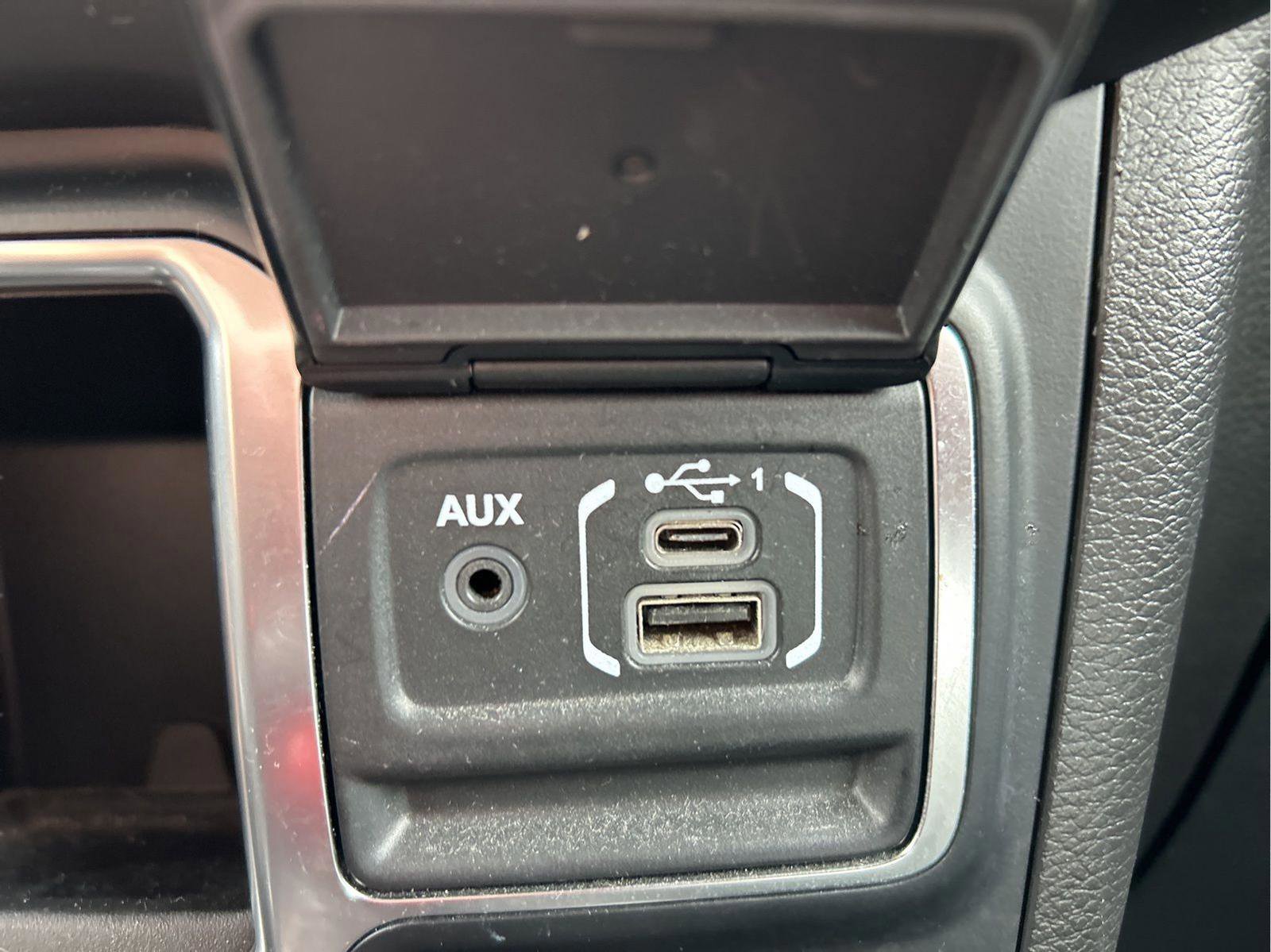 Certified 2023 Jeep Wrangler Sport image 19