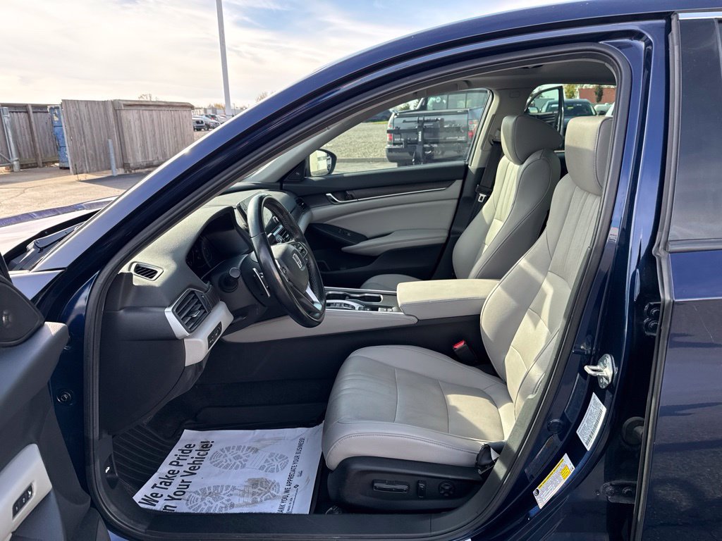 Certified 2020 Honda Accord Touring image 34