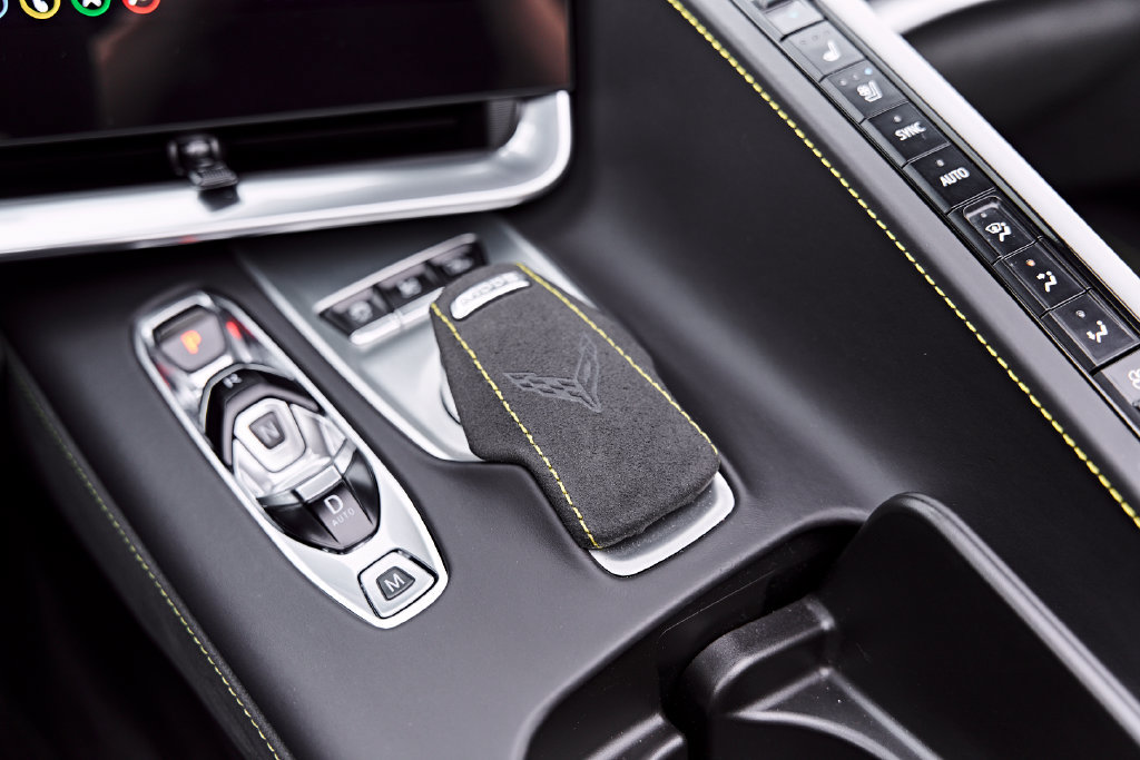 Used 2022 Chevrolet Corvette Stingray Premium Conv w/ Z51 Performance Package RWD image 73