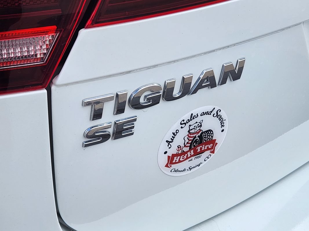 Used 2018 Volkswagen Tiguan SE AWD/4WD image 15