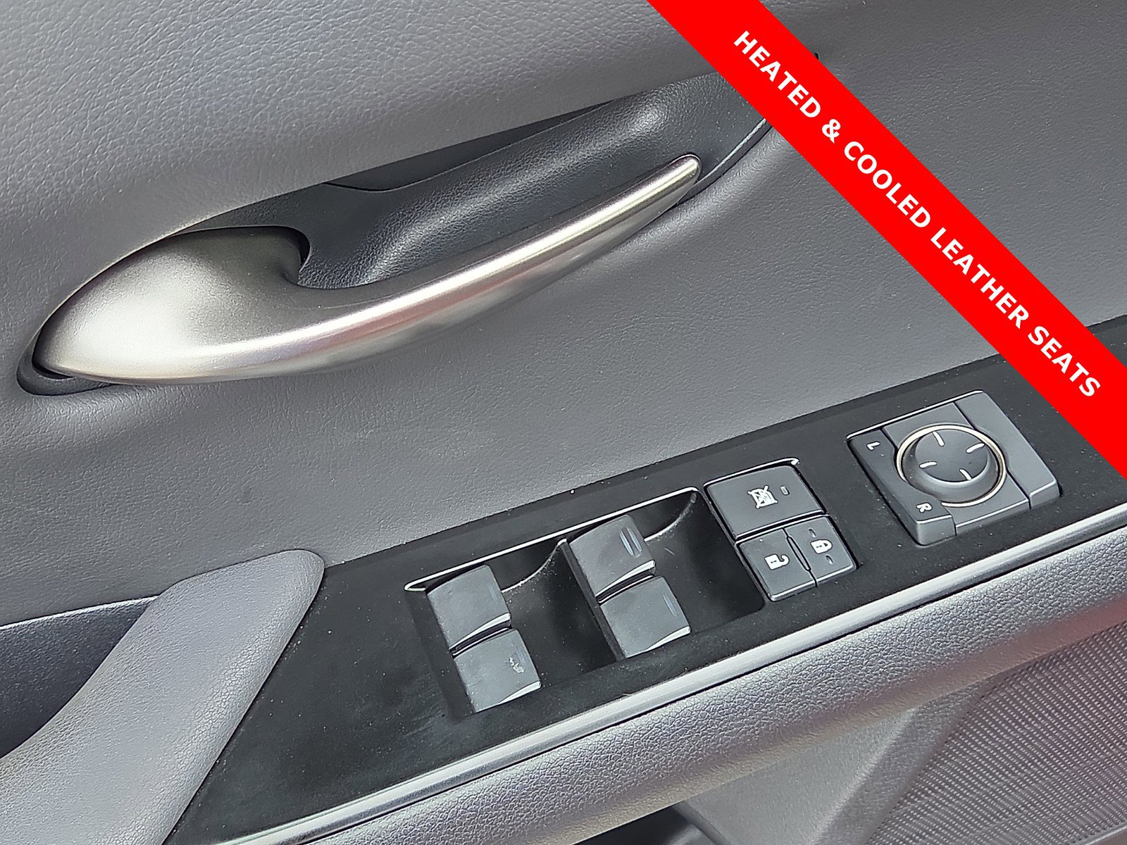 Used 2024 Lexus UX 250h F Sport image 13