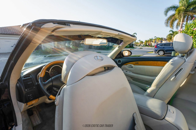Used 2003 Lexus SC 430 Convertible image 82