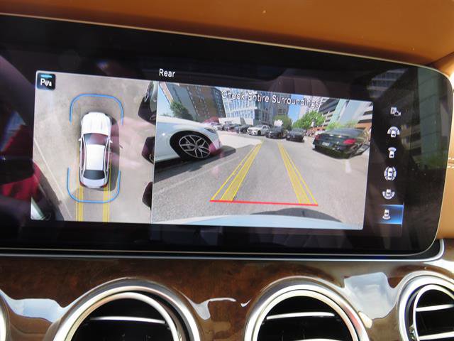 Certified 2021 Mercedes-Benz E 450 4MATIC Sedan image 17