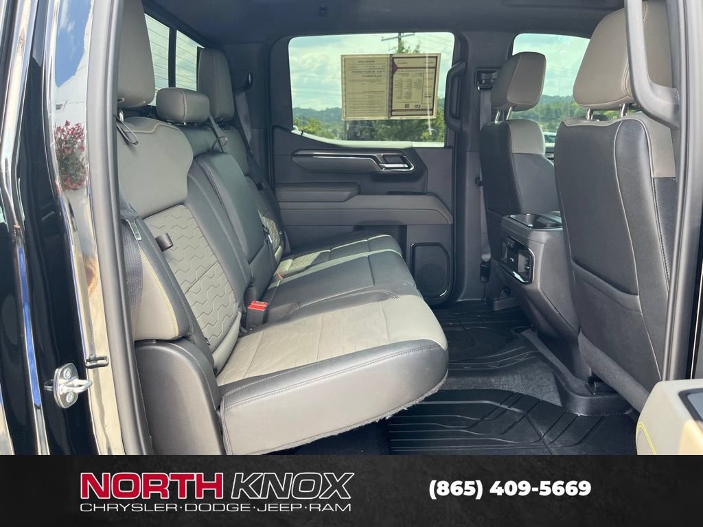 Used 2022 Chevrolet Silverado 1500 ZR2 w/ Technology Package AWD/4WD image 23