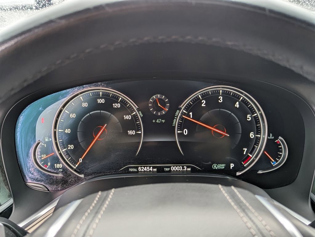 Used 2019 BMW 740i w/ Executive Package RWD image 15