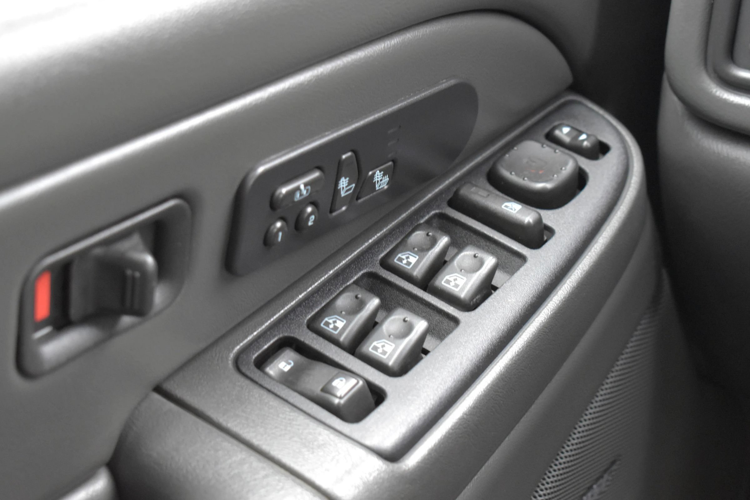 Used 2005 Chevrolet Silverado 3500 LT w/ Skid Plate Package AWD/4WD image 17