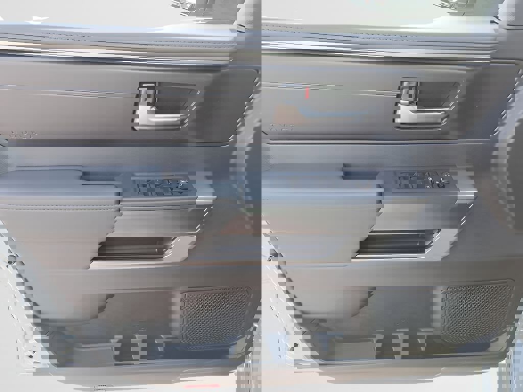 New 2026 Toyota Tundra SR5 image 13