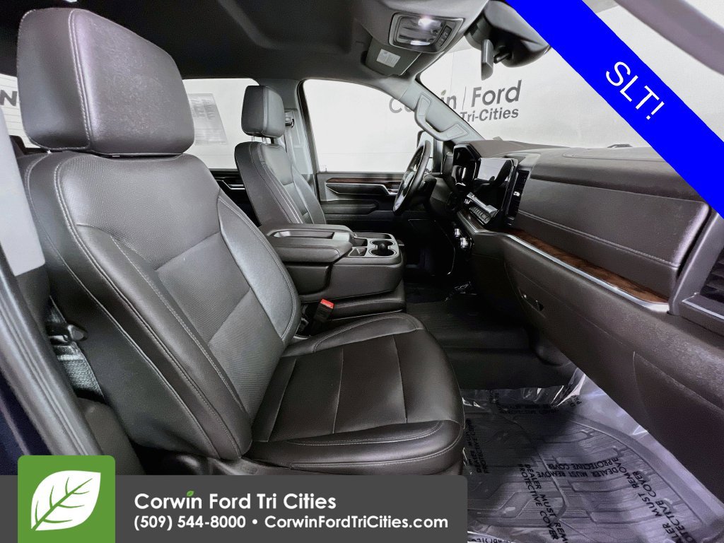 Used 2024 GMC Sierra 3500 SLT AWD/4WD image 16