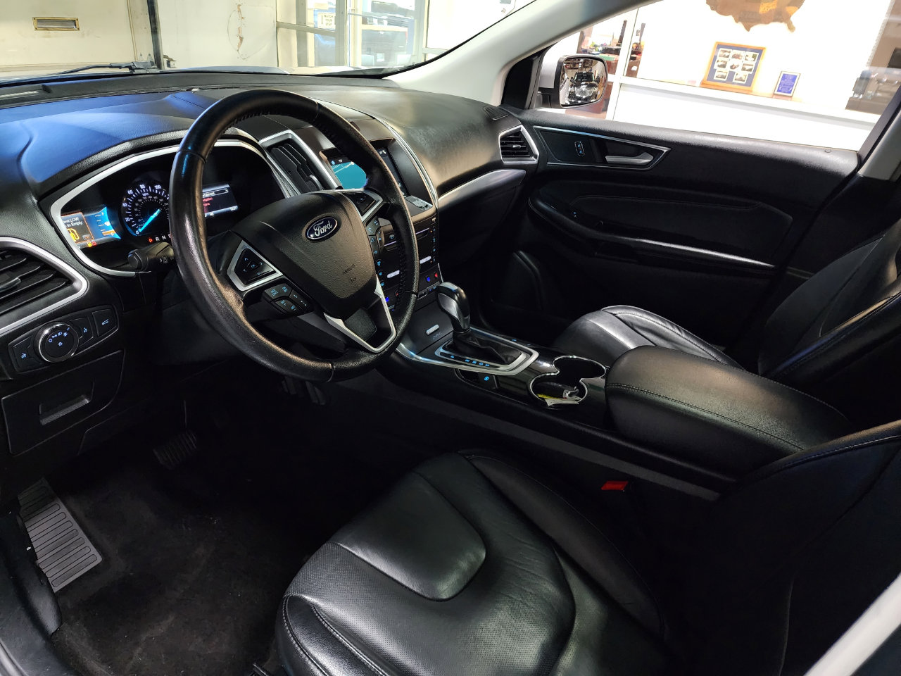 Used 2017 Ford Edge Titanium w/ Equipment Group 302A image 15