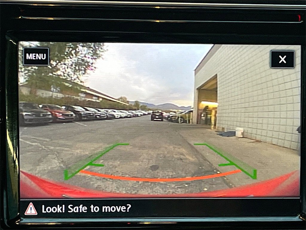 Used 2019 Volkswagen Beetle 2.0T SE image 13