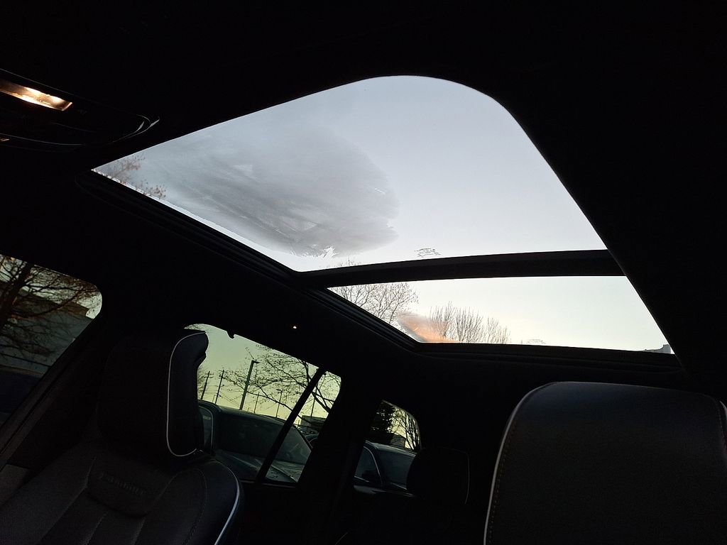 Used 2022 Jeep Grand Cherokee Summit image 13