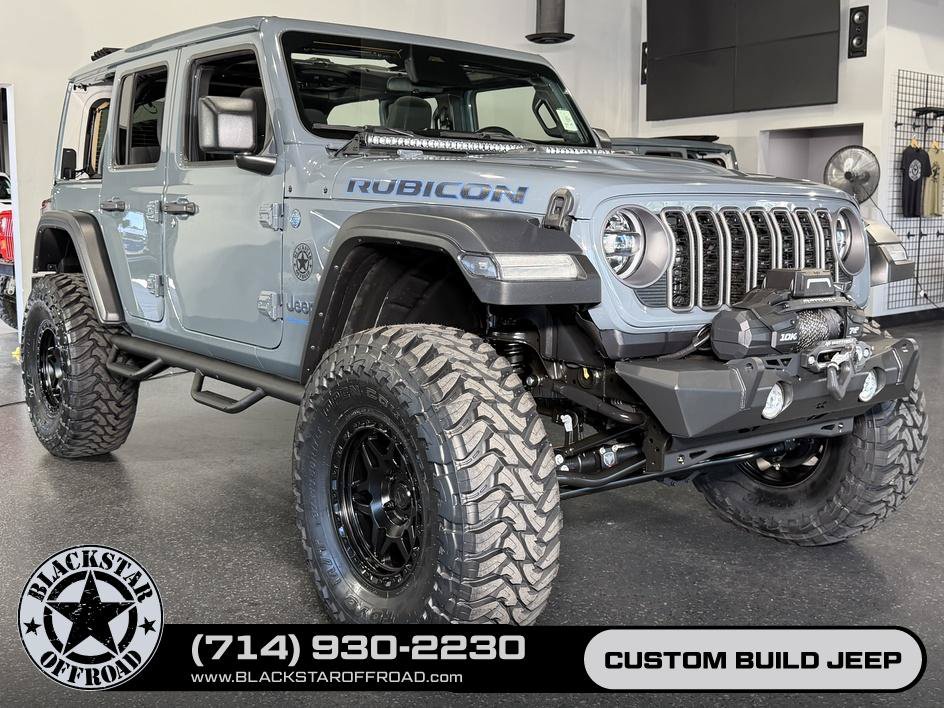 Used 2025 Jeep Wrangler Unlimited Rubicon 4xe w/ Convenience Group AWD/4WD image 2