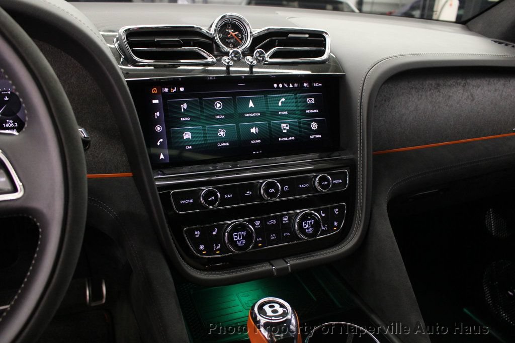 Used 2022 Bentley Bentayga Speed AWD/4WD image 25