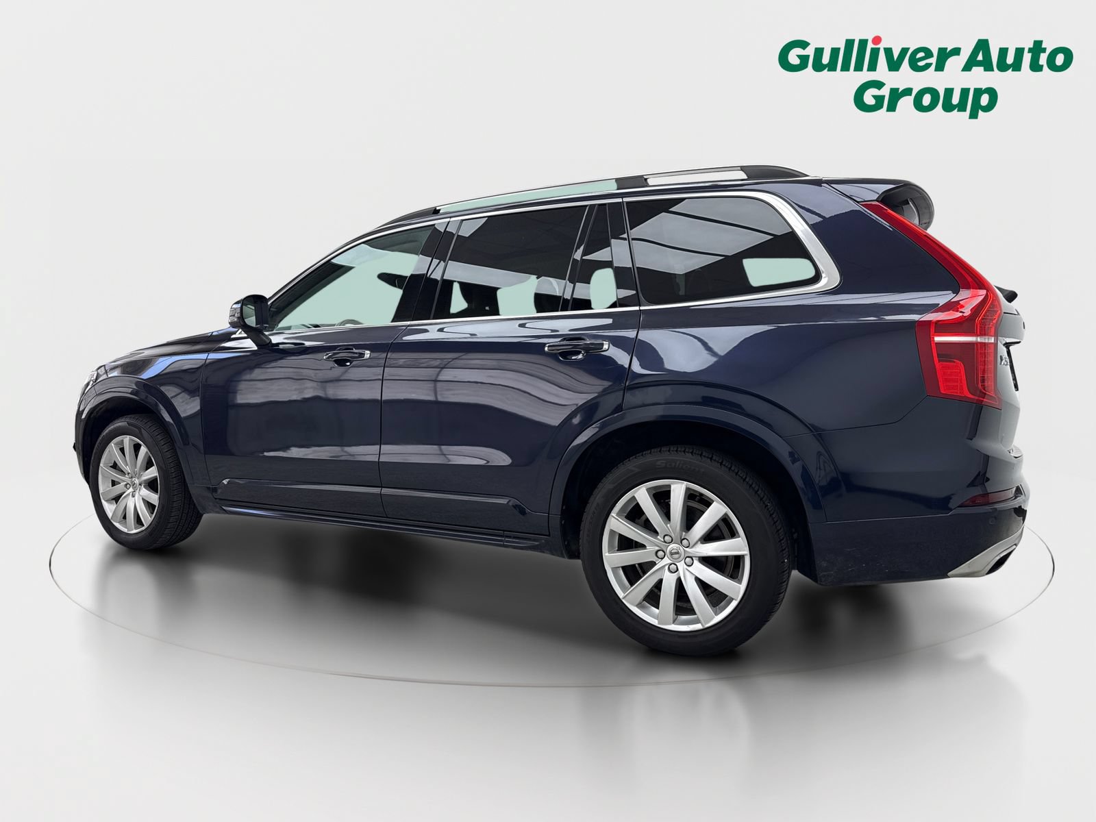 Used 2016 Volvo XC90 T6 Momentum w/ Protection Package Plus AWD/4WD image 4
