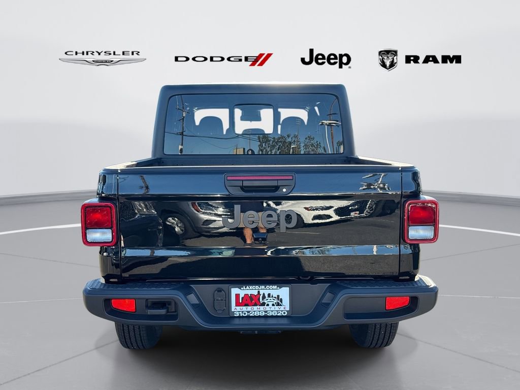 New 2025 Jeep Gladiator Sport AWD/4WD image 4