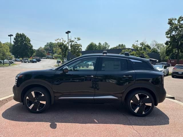 New 2025 Nissan Kicks SR image 3