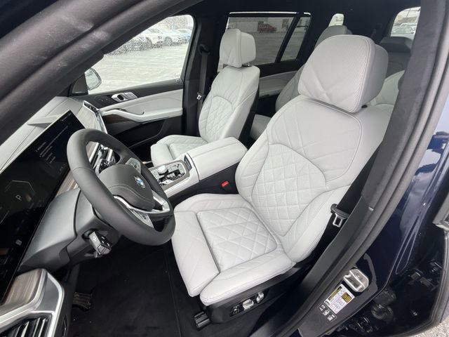 Used 2026 BMW X7 xDrive40i image 15
