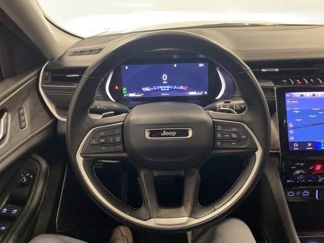 Used 2022 Jeep Grand Cherokee L Limited image 20