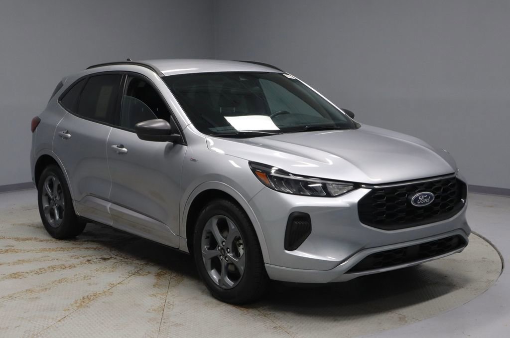 Certified 2023 Ford Escape ST-Line w/ Tech Pack #1 FWD image 1